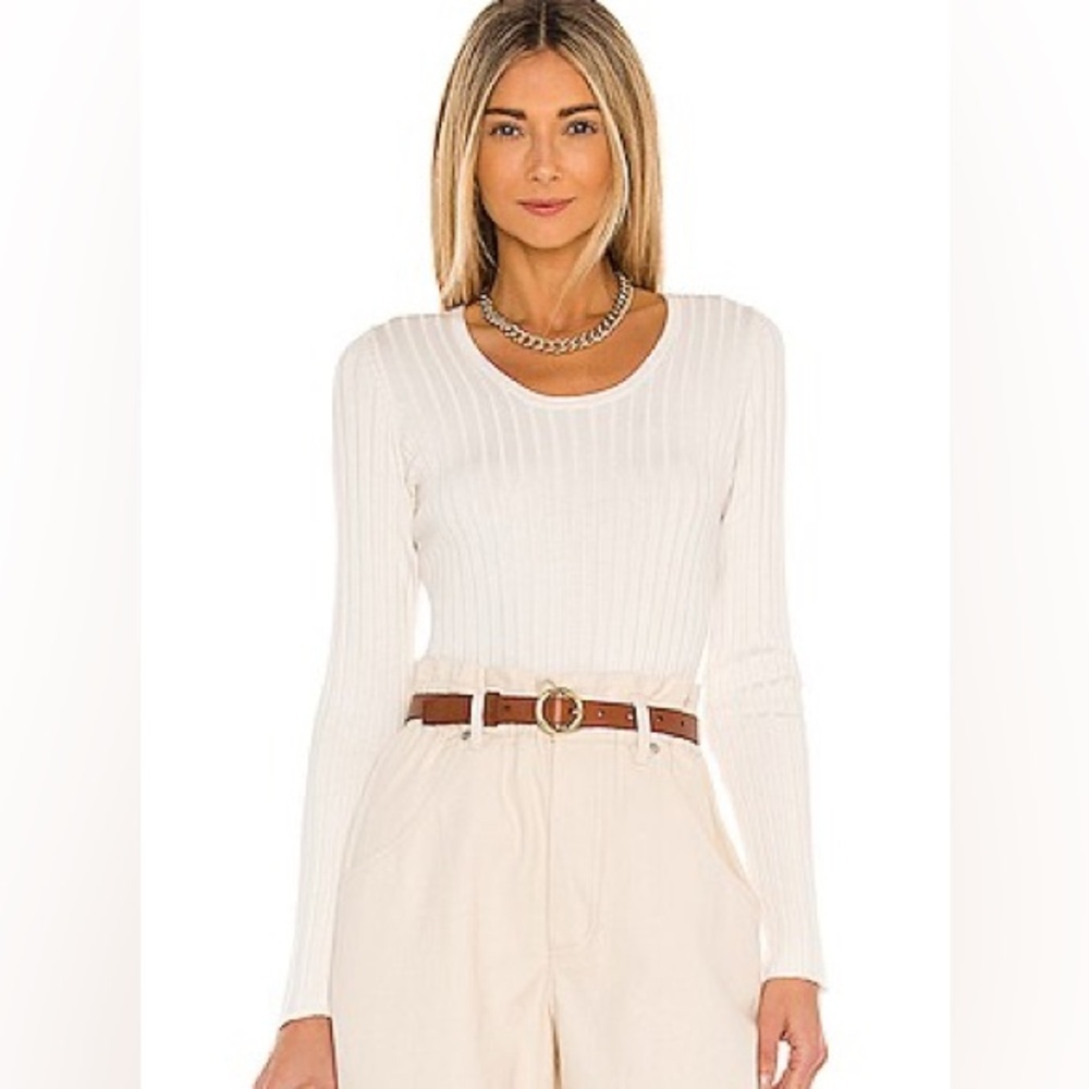 525 America Wide Rib Scoop Neck Long Sleeve Bodysuit in chalk size S